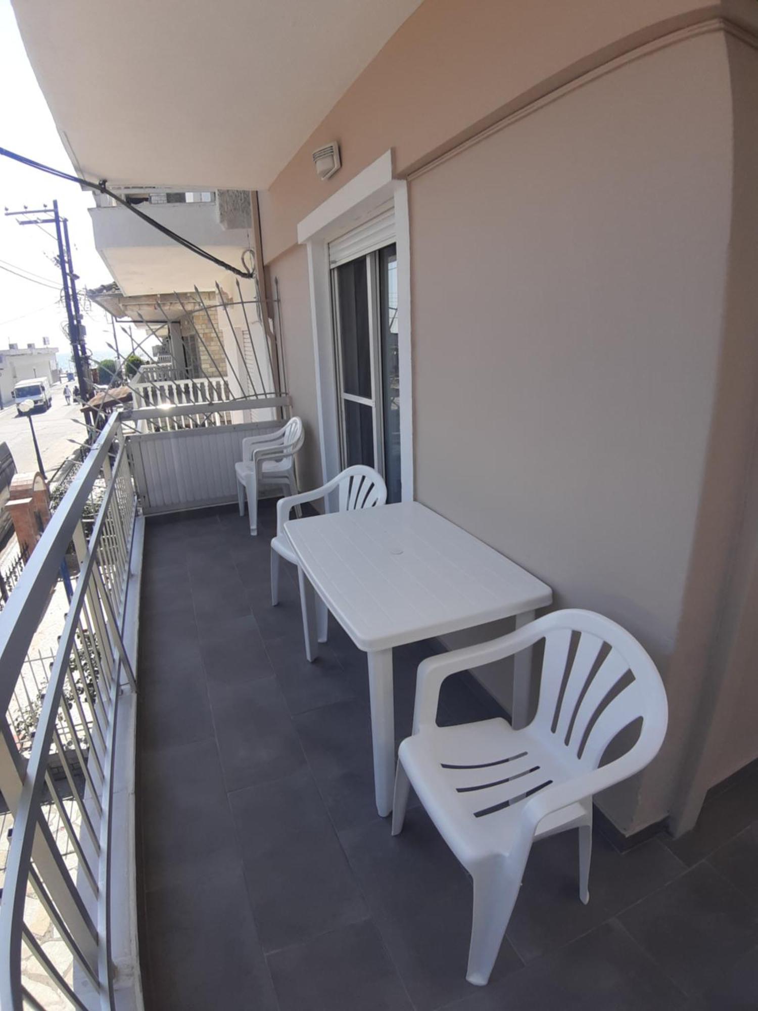 Metaxa Apartment *