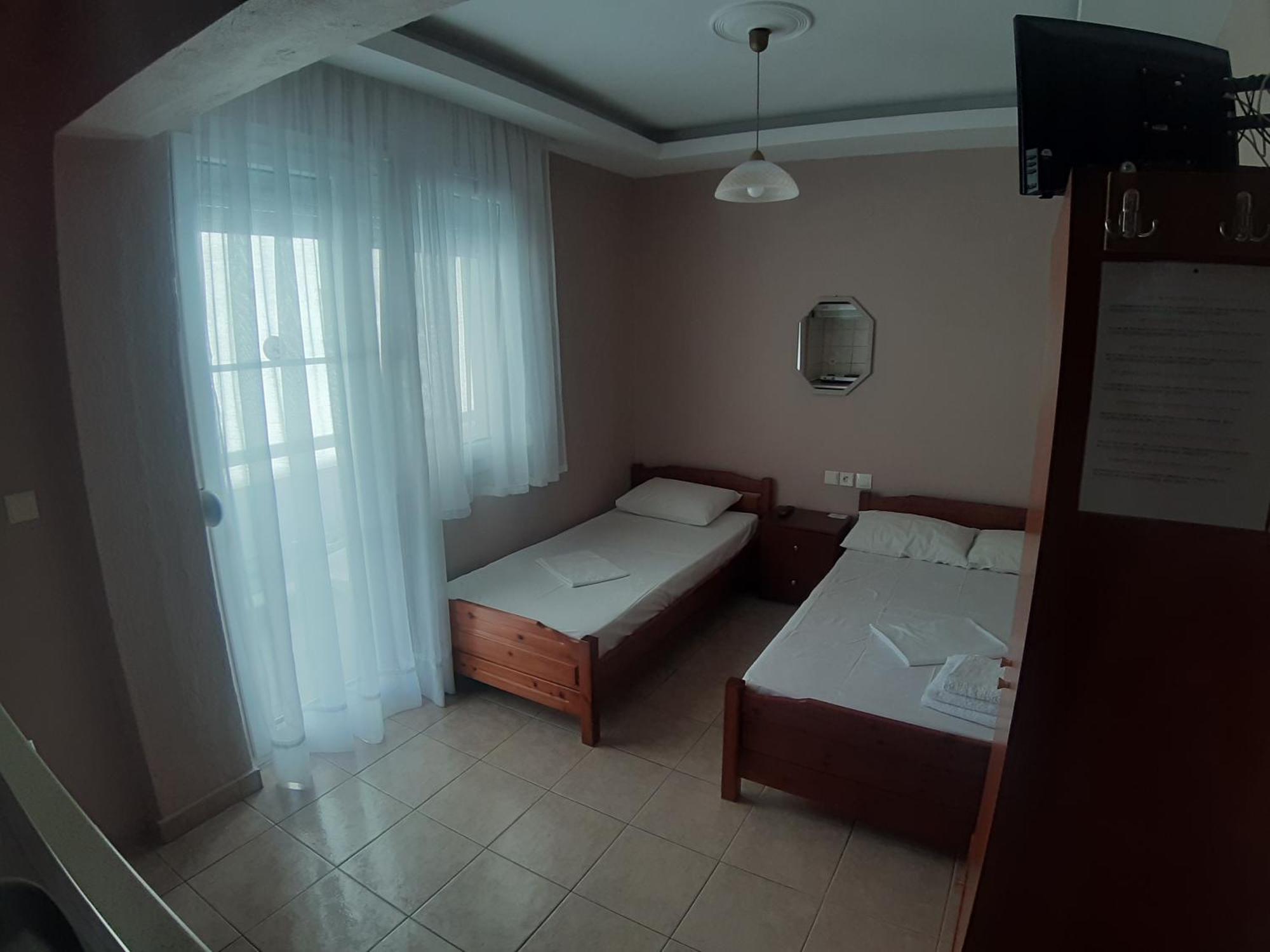Metaxa Apartment *